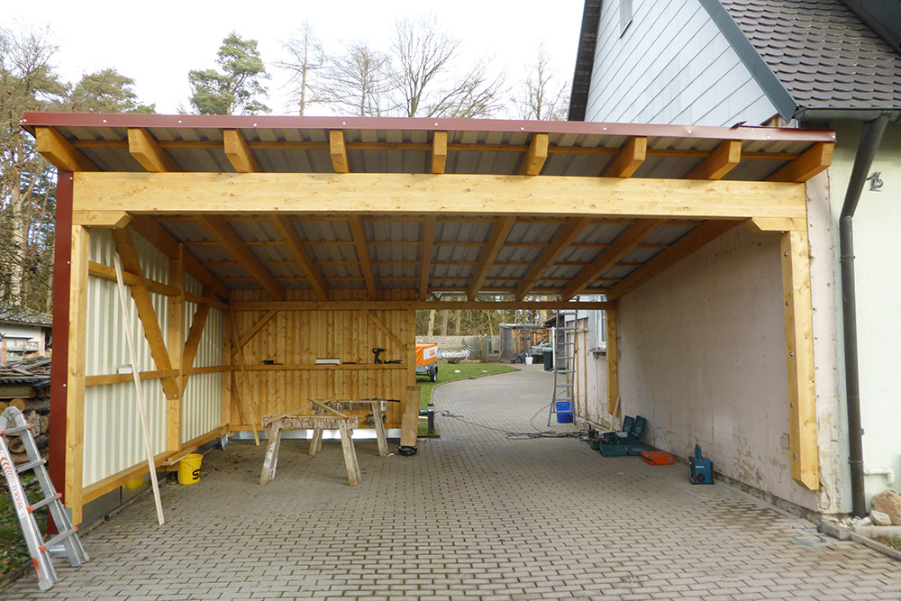 Garagen, Carports - Dachdeckerei Zimmerei Munker aus Siebeneichen
