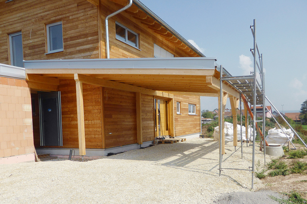 Garagen, Carports - Dachdeckerei Zimmerei Munker aus Siebeneichen